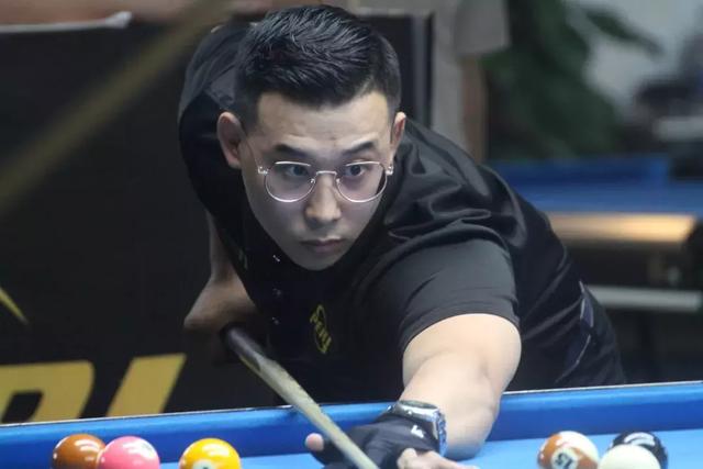 他在防守端 他在防守端