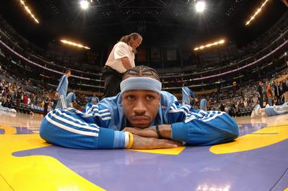 凭借其完善 凭借其完善